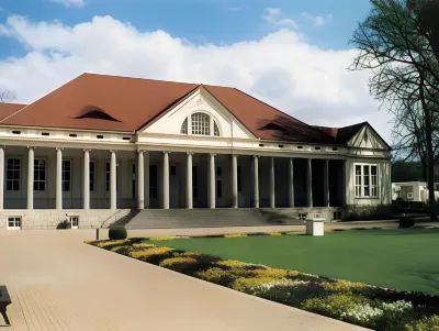 Berghotel Wilhelmsburg Hôtels à : Freyburg