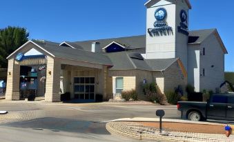 Best Western Lubbock West Inn  Suites