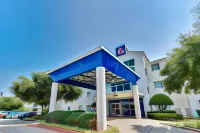 Motel 6 Lewisville, TX - Dallas