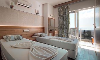 Nur Hotel