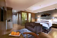 Harper Purwakarta by Aston