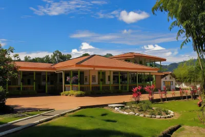 Ecocabañas Pereira Hotels in EL RAYADO