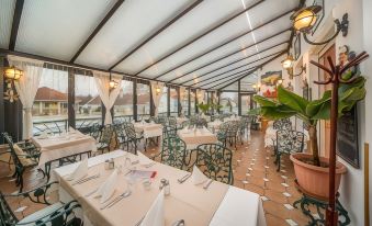 Hotel Piroska