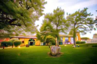 Les Ecuries de la Tour Hotel di L'Isle-Jourdain