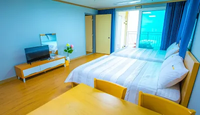 Taean Long Beach Family Hotel Hotels near Mallip'o-haesuyokchang