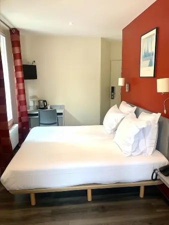 Hipotel Belgrand Edith Piaf Отели рядом с достопримечательностью «Сад Натюрель Пьер-Эмманюель»