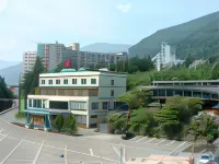 Ishiuchi Yungparunas Hoteles en Minamiuonuma
