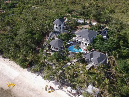 J&R Residence Отели рядом с достопримечательностью «White Beach»