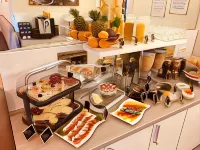 Hotel Glinde - breakfast