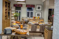 Village Boutique Hotel - Bữa sáng