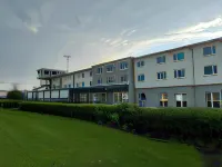 Concorde Hotel am Flugplatz Hotel berhampiran Marbach Ost (Villingen-Schwenningen)