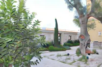 BHB Hotel Hotel in zona Monastero delle Clarisse "Cuore trafitto di Gesù"