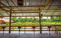 Phuengluang Resort Hoteles en Chaloem Phra Kiat