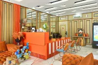 RedDoorz Plus Syariah @ Tiban Centre Batam Hotels in Sekanak Raya