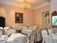 Hotel Commodore Hotel dekat St.Pauli