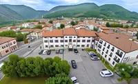 Sabotin, Hotel & Restaurant Hotel berhampiran Società di Studi Carsici A.F. Lindner