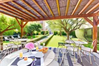 Hotel les Terrasses Hotels in Annecy