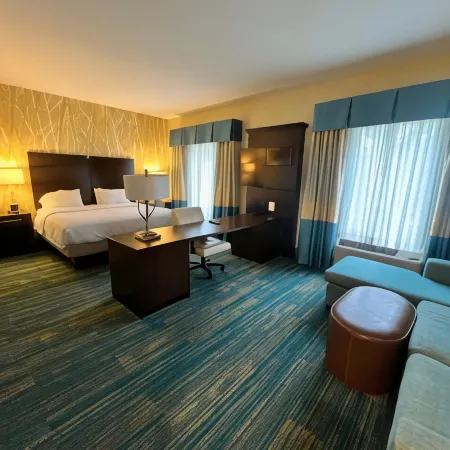 Hampton Inn & Suites by Hilton Stroudsburg Pocono Mountains