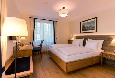 Hotel & Gaststätte zum Erdinger Weißbräu Hotel a 