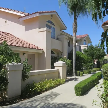 Garden Inn and Suites Fresno