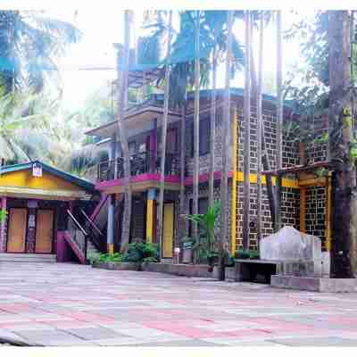 Belaku Farm House Hotel Exterior