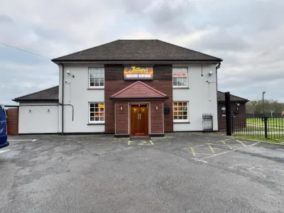 The Bell and Bottle Hotels in Stoke Poges