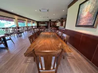 The Borneo Hotel - bar