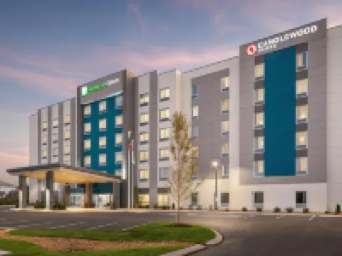 ฮอลิเดย์ อินน์ เอ็กซ์เพรส ชัตตานูกา – แฮมิลตันเพลซ บาย IHG โรงแรมในแชตทานูกา