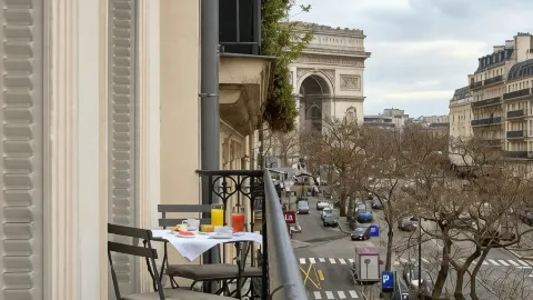 Hotel Régence Etoile in Paris
