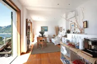 Arpaiu Hotels in Manarola