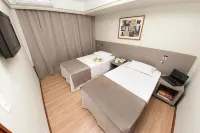 Alta Reggia Plaza Hotel - balcony