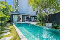 Citadines Berawa Beach Bali Resort - Rooftop Pools