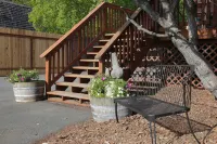 Jewel Lake Bed and Breakfast Hotels near Cabela's