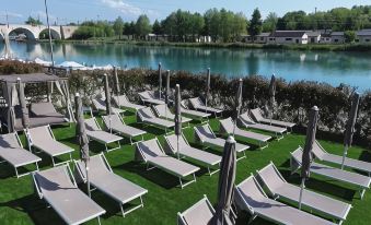 Aurora ApartHotel