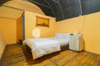 Chikar Glamping at Wisata Coban Talun Mitra RedDoorz Hotels in Wonosalam