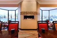 Radisson Akron-Fairlawn Copley - parking