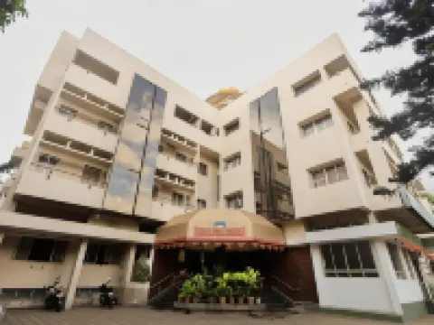 Hotel Sai Prarthana 桑格利酒店