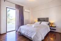 Kleio - Spacious Apartment in Glyfada