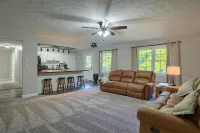 Hocking Hills Cedar Ranch Cabin