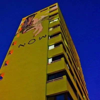 Now Benidorm Hoteles cerca de Rotonda