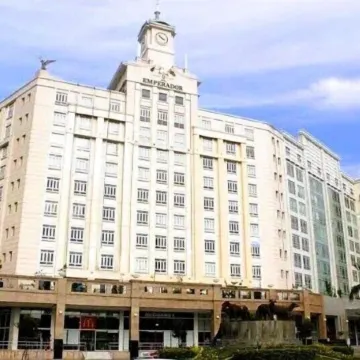 Henry & Adiche  Emperador Building