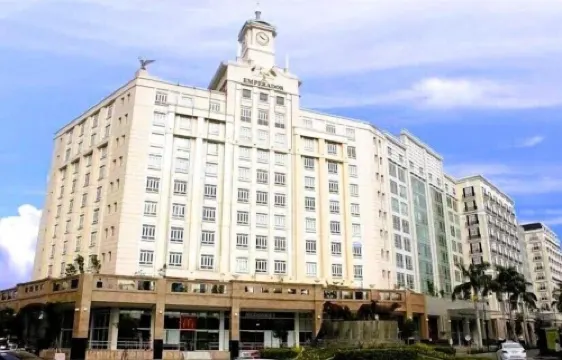 Henry & Adiche  Emperador Building