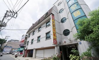 Ulsan Mugeodong Aram