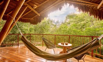 Bosque Guardian Lodge