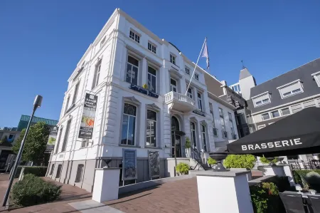 Golden Tulip West Ende Отели в г. Астен