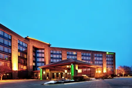 Holiday Inn Chicago NW Crystal LK Conv Ctr Отели в г. Мак-Генри