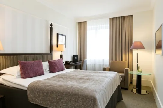 Elite Park Avenue Hotel