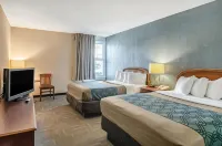 Econo Lodge Inn & Suites Radford-Blacksburg Area Hotels in Radford