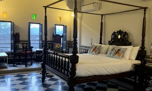 Vivaana Museum Hotel