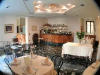 Hotel Savoia & Campana
